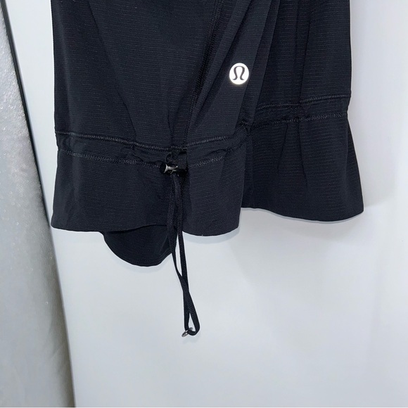 Lululemon Tank with Sports Bra Black Size Small? - Picture 3 of 5